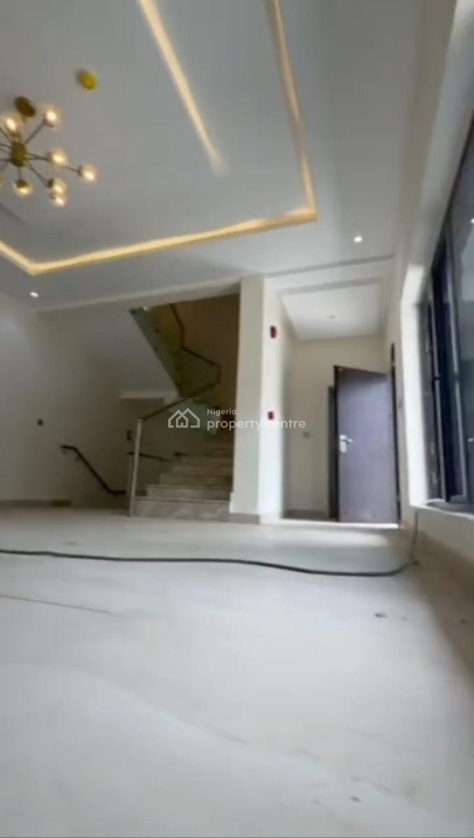 Newly Built Smart 3-bedrooms Terrace + 2 Rooms, Maitama District, Abuja, Terraced Duplex for Rent