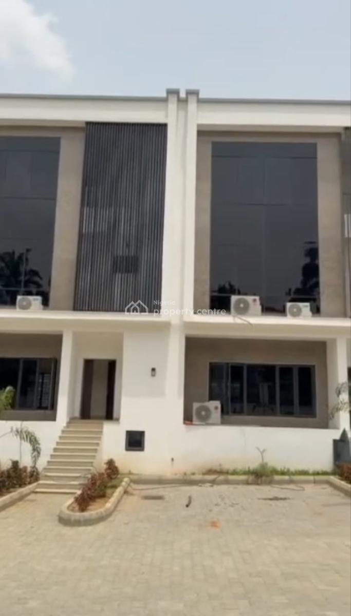 Newly Built Smart 3-bedrooms Terrace + 2 Rooms, Maitama District, Abuja, Terraced Duplex for Rent