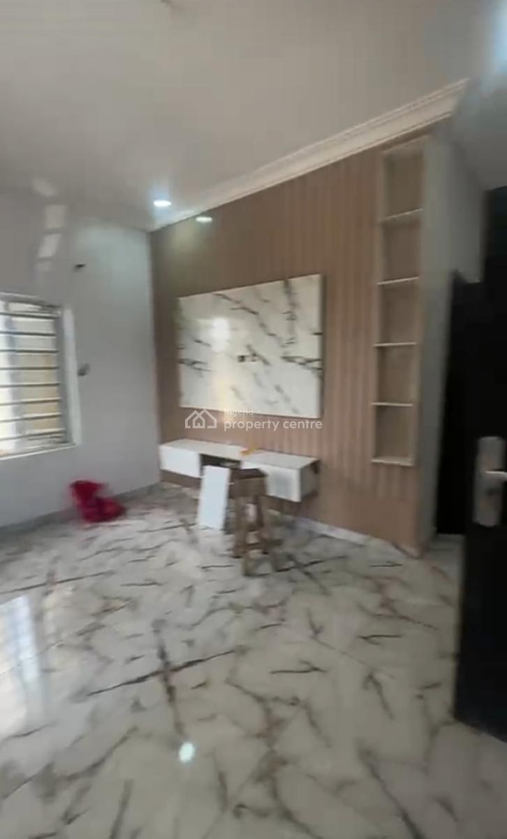 Spacious Downstairs Mini Flat Off Mobile Rd { Video}, Off Mobile Rd, Ilaje, Ajah, Lagos, Mini Flat (room and Parlour) for Rent
