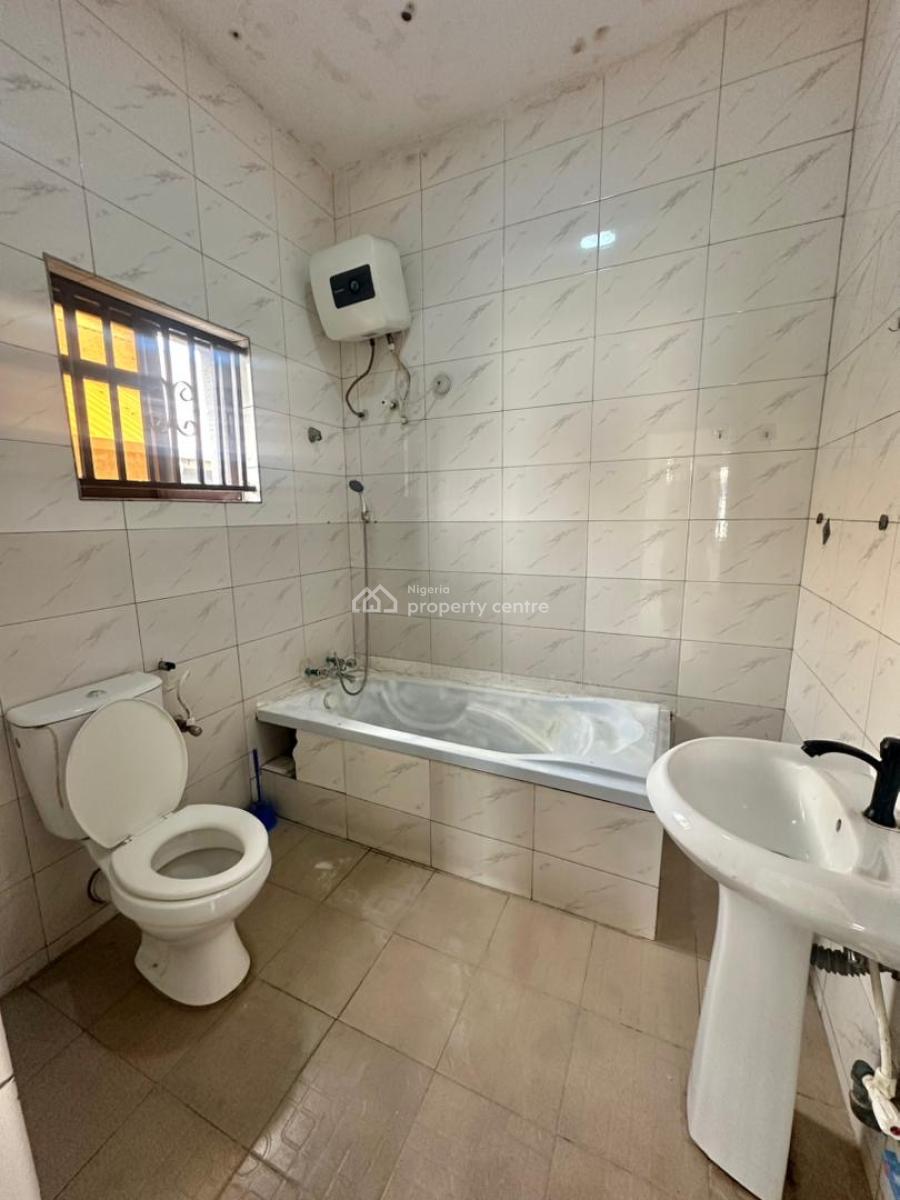 Room Upsatirs, Osapa London, Osapa, Lekki, Lagos, Self Contain (single Rooms) for Rent