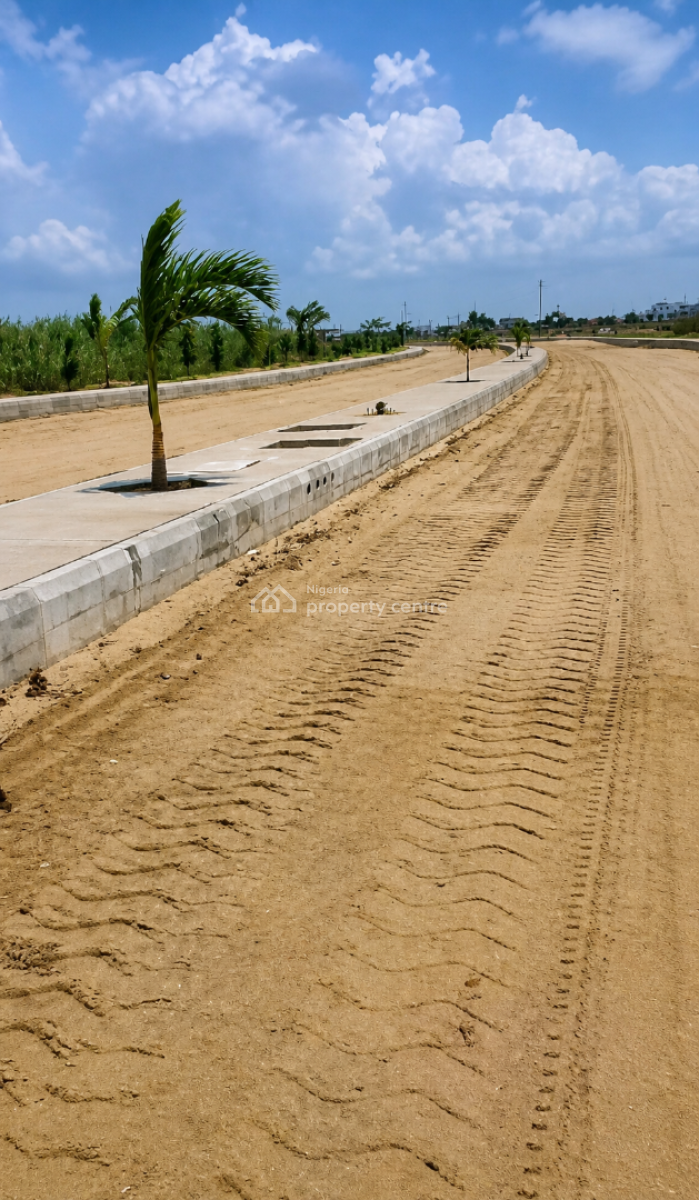 150,000sqm Waterfront Table-land(15 Hectares)., Chevron Drive, Lekki, Lagos, Residential Land for Sale
