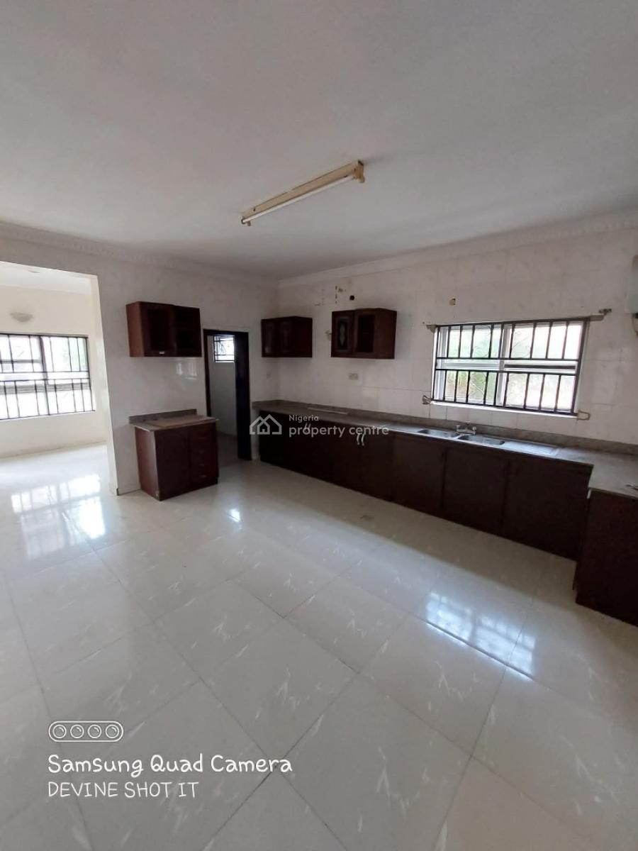 Fully Serviced 5 Bedroom Detached House with 24hrs Power, Friends Colony Estate, Osapa, Lekki, Lagos, Detached Duplex for Sale