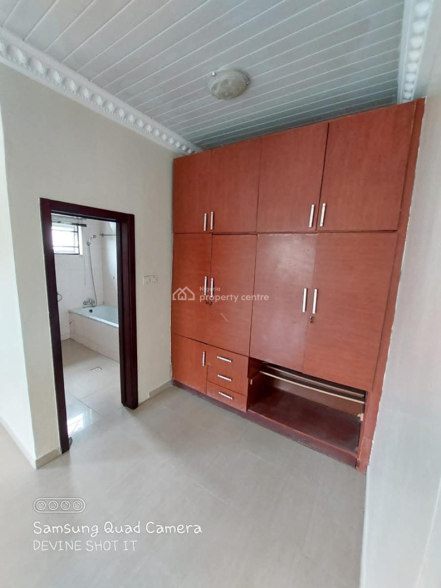 Fully Serviced 5 Bedroom Detached House with 24hrs Power, Friends Colony Estate, Osapa, Lekki, Lagos, Detached Duplex for Sale