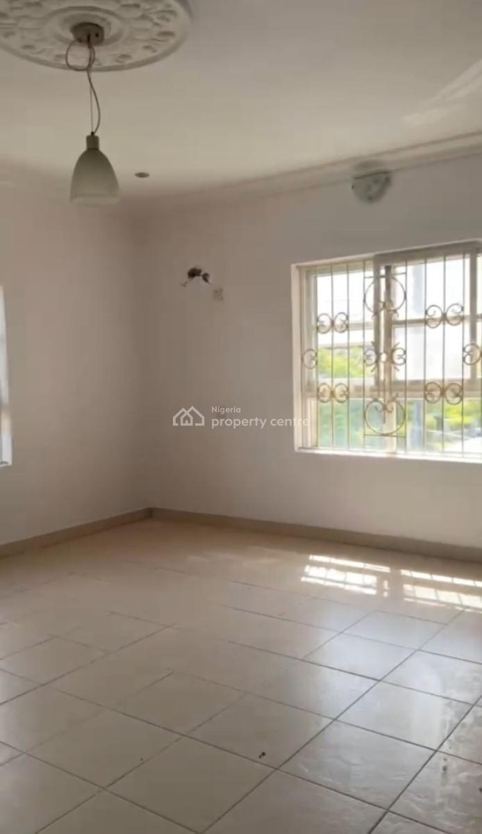 Fully Serviced 4 Bedroom  with 24hrs Power[video Available on Request], Friends Colony Estate, Osapa, Lekki, Lagos, Detached Duplex for Rent