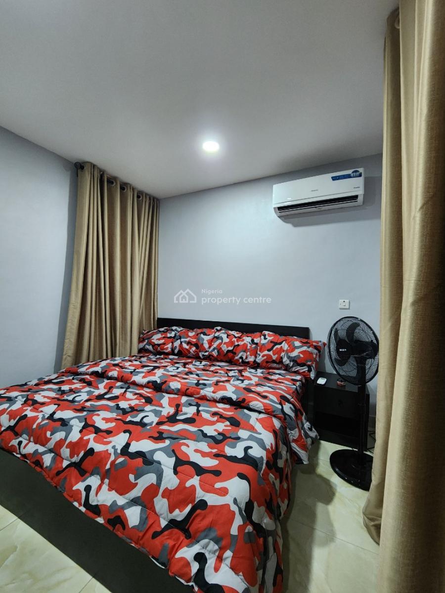 Luxury Furnished Two Bedroom Apartment Available, Alagomeji, Yaba, Lagos, Flat / Apartment for Rent