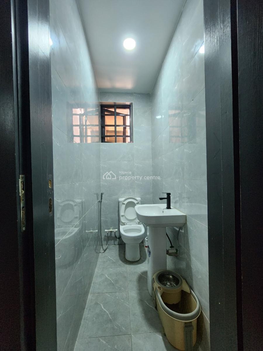 Luxury Furnished Two Bedroom Apartment Available, Alagomeji, Yaba, Lagos, Flat / Apartment for Rent