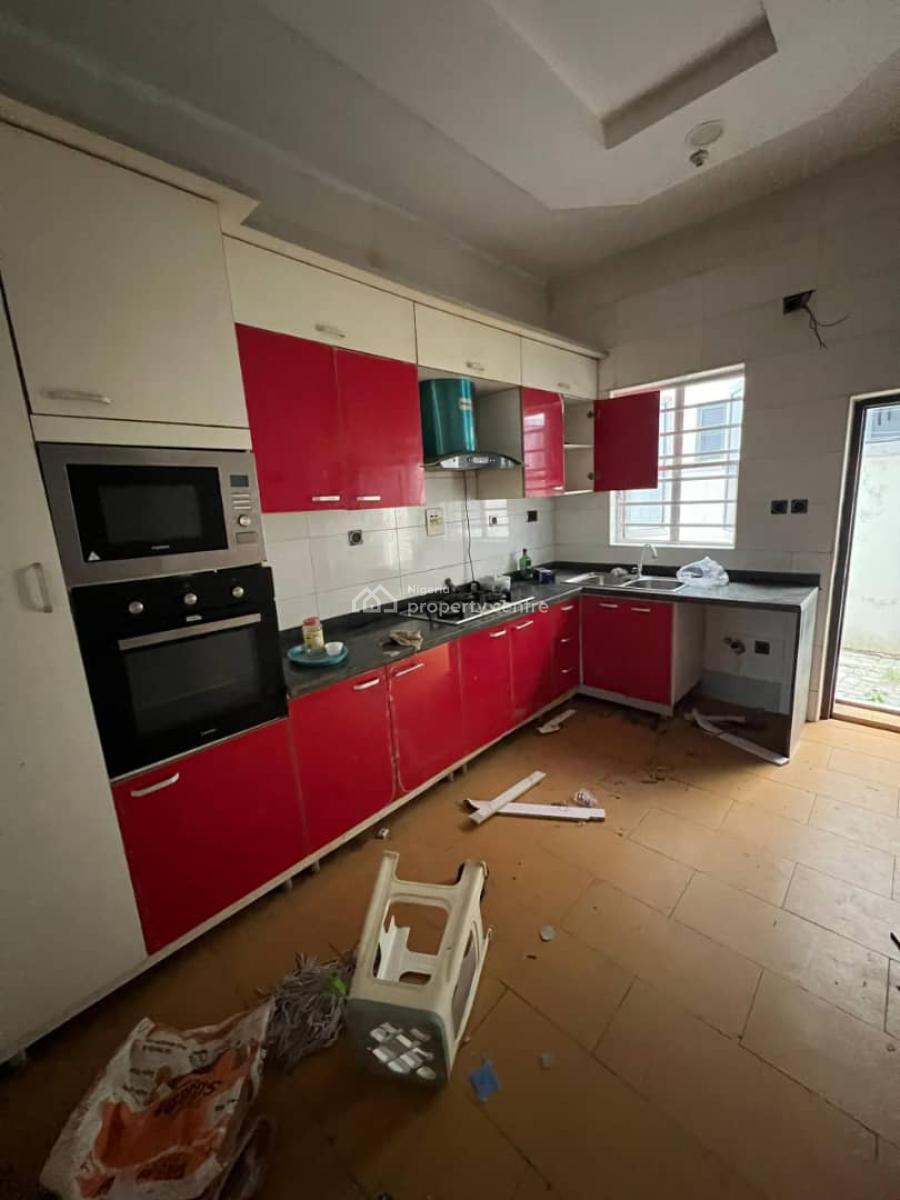 Luxury One Bedroom Mini Flat with  Personal  Kitchen, Van Daniel Estate Orchide Road, Lekki, Lagos, Mini Flat (room and Parlour) for Rent