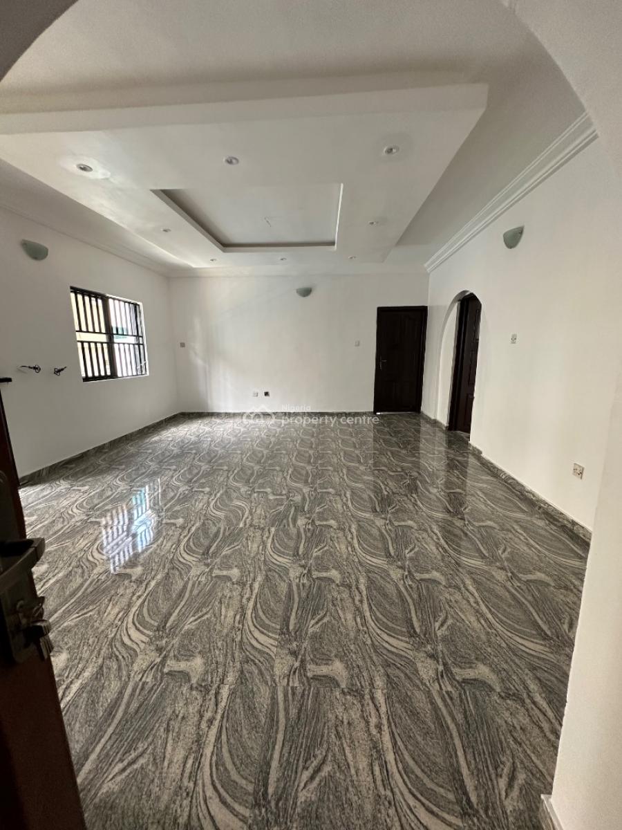 Specious 3bedroom Apartment, Silver Springs Estate Agungi, Lekki, Lagos, Flat / Apartment for Rent