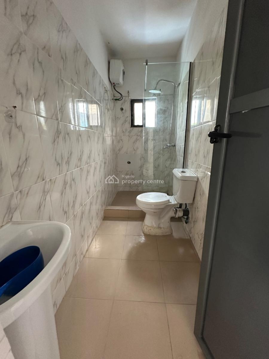 Specious 3bedroom Apartment, Silver Springs Estate Agungi, Lekki, Lagos, Flat / Apartment for Rent