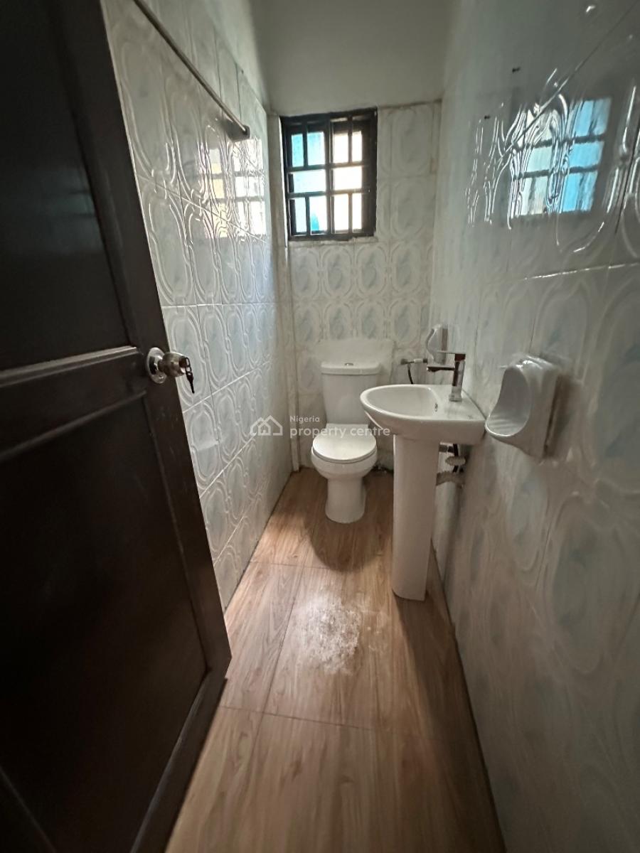Specious 3bedroom Apartment, Silver Springs Estate Agungi, Lekki, Lagos, Flat / Apartment for Rent