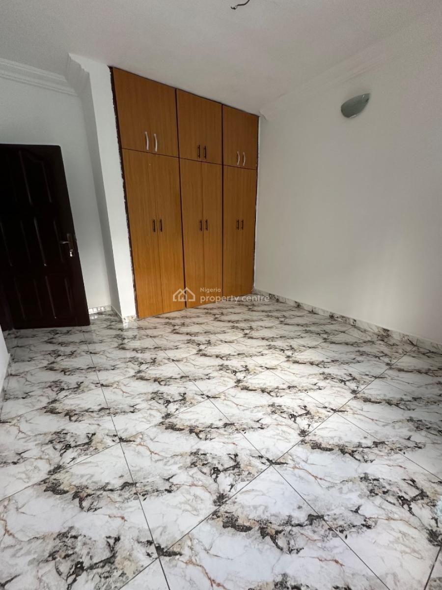Specious 3bedroom Apartment, Silver Springs Estate Agungi, Lekki, Lagos, Flat / Apartment for Rent