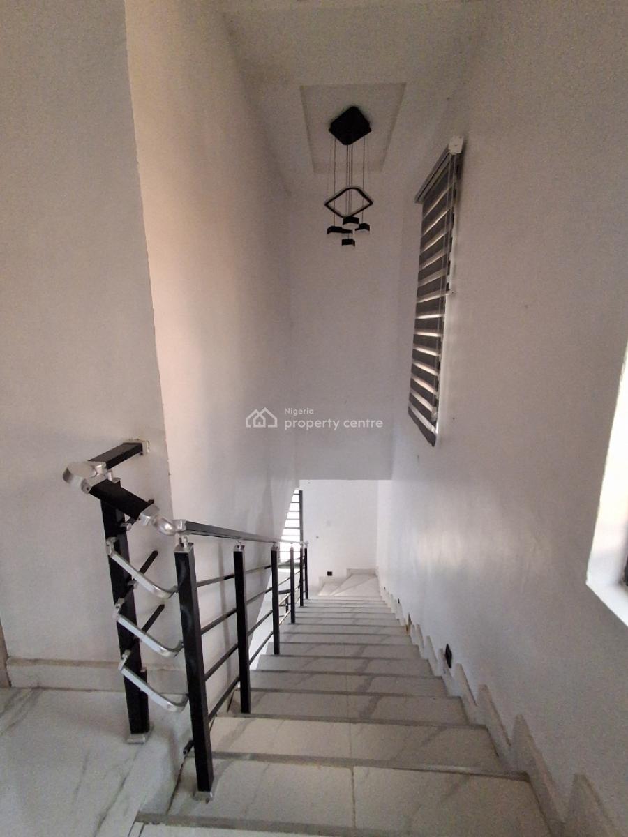 4bedroom Duplex Self Compound, in an Estate, Badore, Ajah, Lagos, Semi-detached Duplex for Rent
