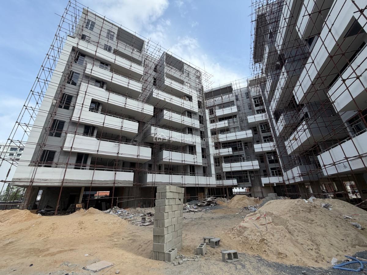 Massive 2bedrooms Flat with Bq, Periwinkle Estate, Lekki Phase 1, Lekki, Lagos, Flat / Apartment for Sale