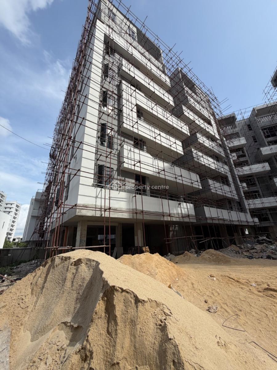 Massive 2bedrooms Flat with Bq, Periwinkle Estate, Lekki Phase 1, Lekki, Lagos, Flat / Apartment for Sale