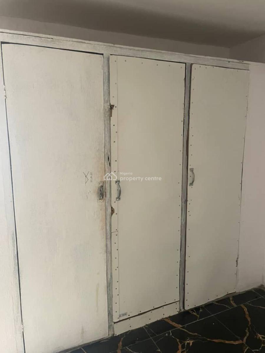 Spacious Downstairs Room Selfcon with Kitchen, United Estate, Sangotedo, Ajah, Lagos, Self Contain (single Rooms) for Rent