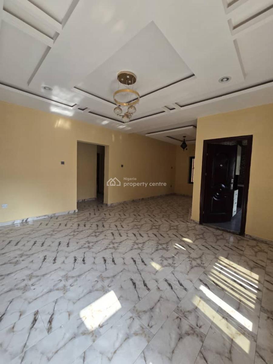 Sharp 3 Bedroom Flat, Lagos Business School, Alasia, Ajah, Lagos, Flat / Apartment for Rent