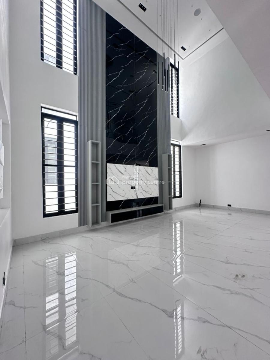 Spacious 5bedroom Detached with Pool  and Bq, Located in Chevron, Lekki, Lagos, Detached Duplex for Sale