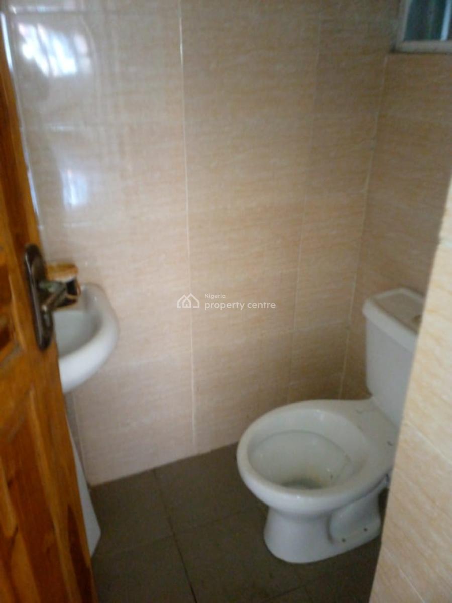 a Luxury 3 Bedrooms Flat, Lagbasa, Addo, Badore, Ajah, Lagos, Flat / Apartment for Rent