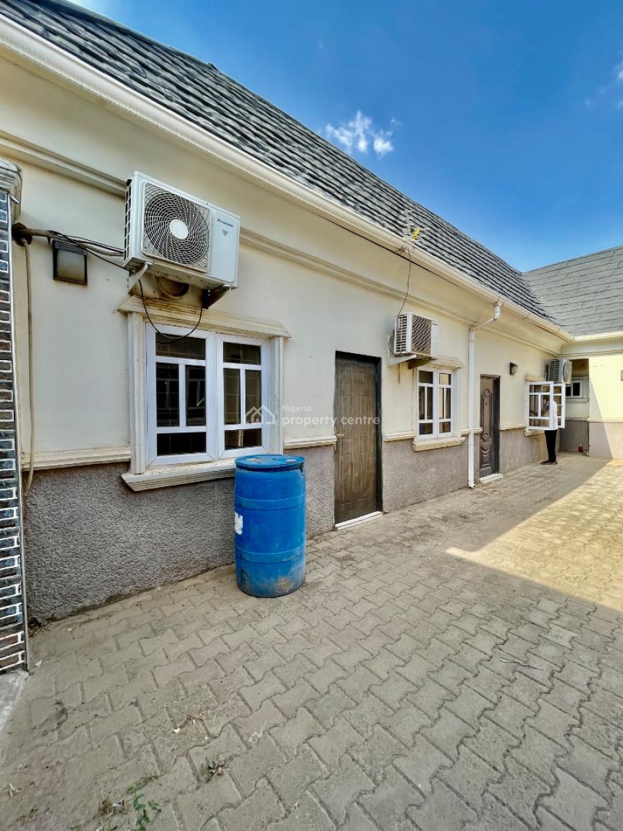 Three (3) Bedroom Bungalow with Bq, 123 Quarters, Minna, Niger, Semi-detached Bungalow for Sale