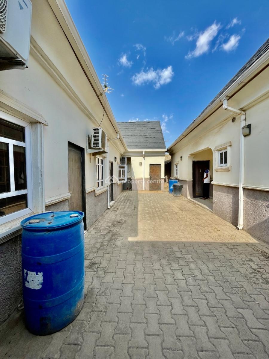 Three (3) Bedroom Bungalow with Bq, 123 Quarters, Minna, Niger, Semi-detached Bungalow for Sale