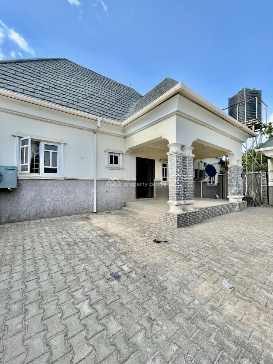 Three (3) Bedroom Bungalow with Bq, 123 Quarters, Minna, Niger, Semi-detached Bungalow for Sale