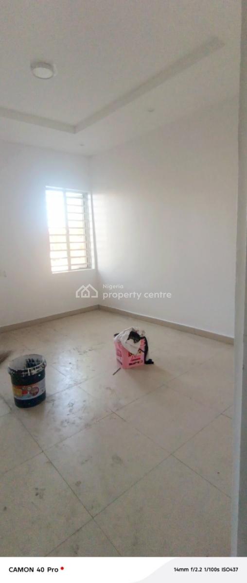 Two Bedroom Flat in Osapa, Canal West, Osapa, Lekki, Lagos, Flat / Apartment for Rent