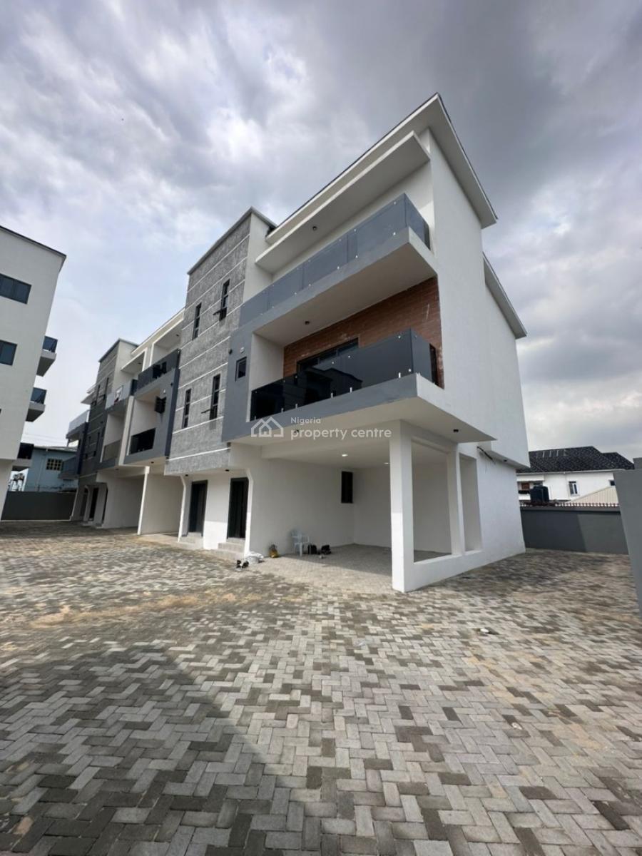 Spacious 4  Bed Terrace Duplex with Bq, Located in Ologolo, Lekki, Lagos, Terraced Duplex for Sale