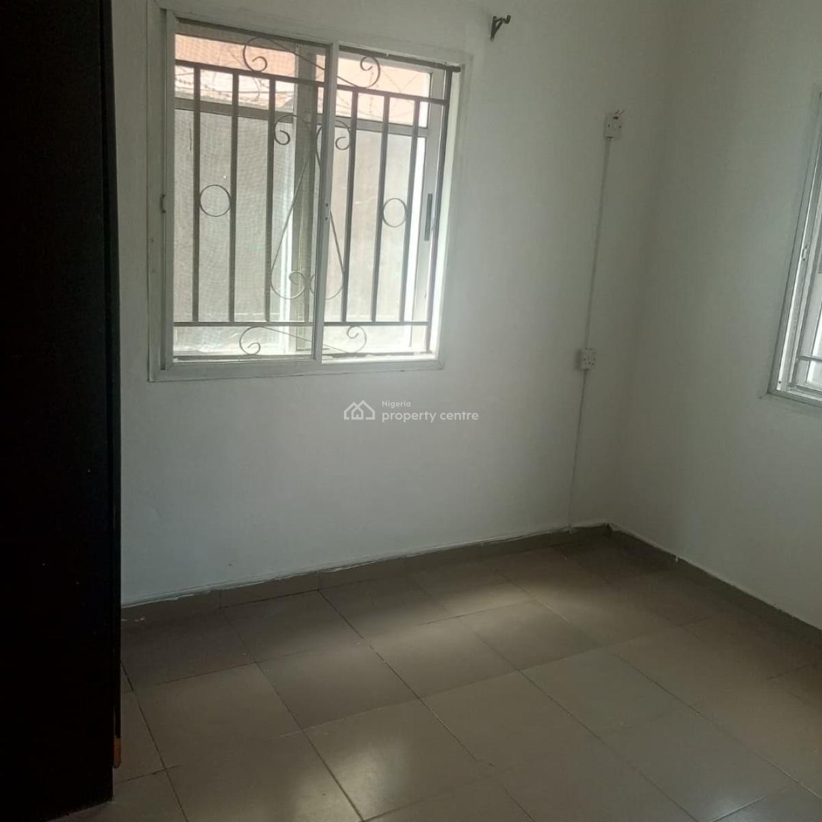 Sharp and Clean 2bedroom Aparrment, Mobile Road,ilaje, Ajah, Lagos, Flat / Apartment for Rent