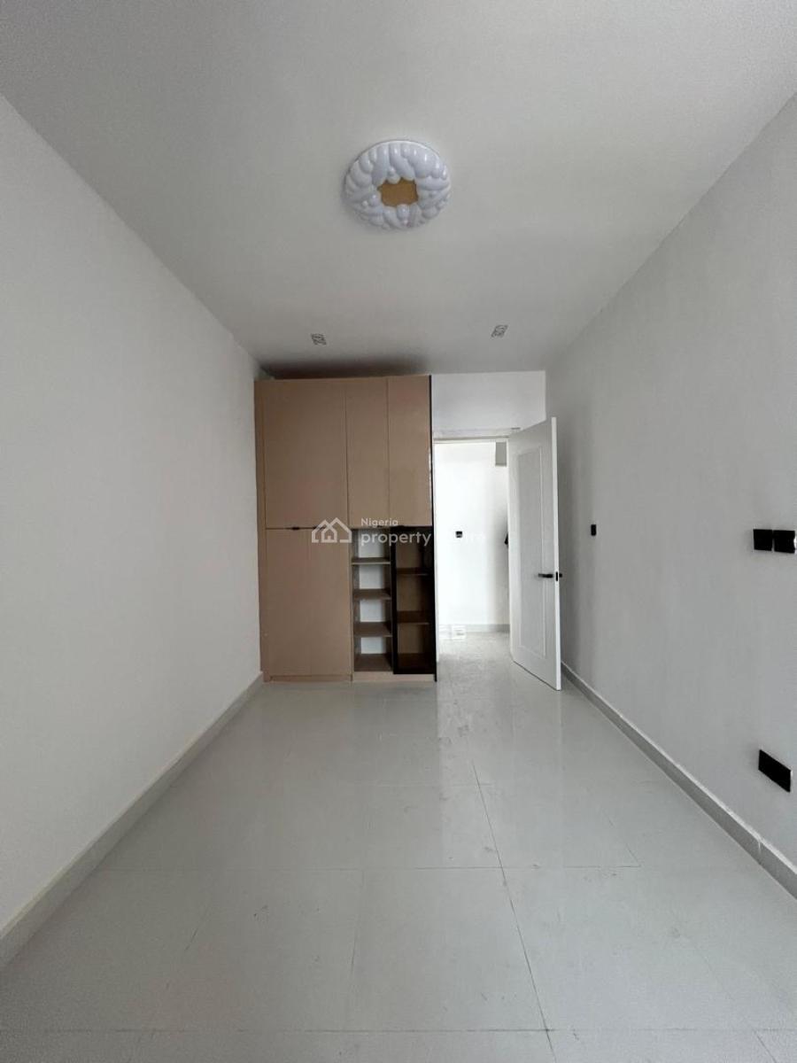 Auspicious 2 Bedroom Apartment with Beautiful Facade, Ologolo, Lekki, Lagos, Flat / Apartment for Sale