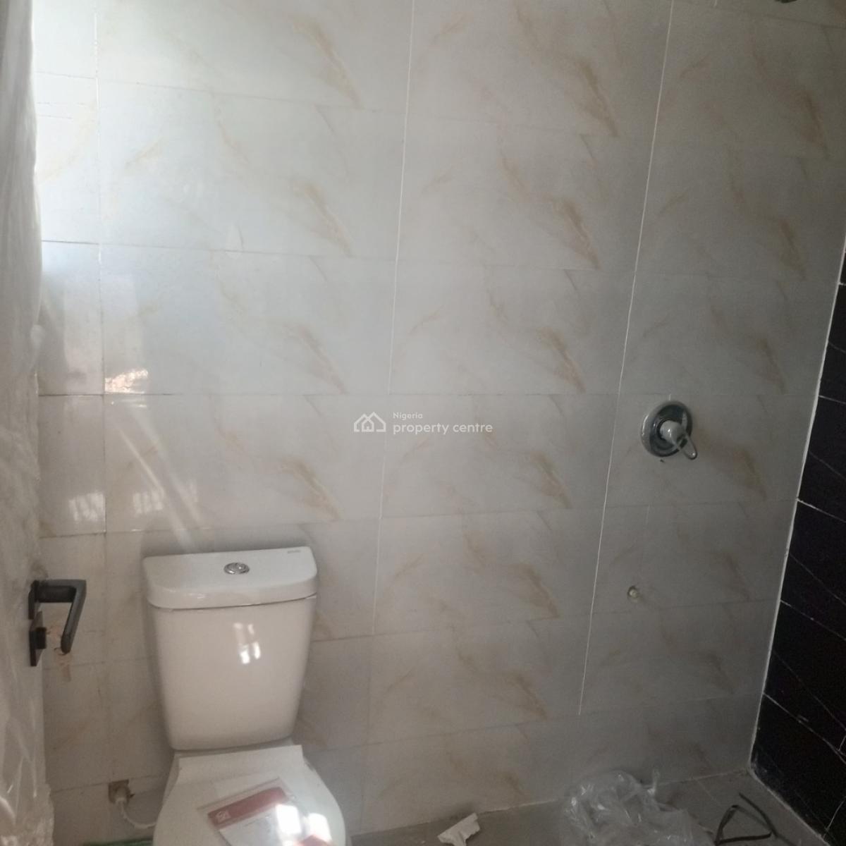 a Massive 2bedroom Apartment with Bq, Mobile Road,illaje, Ajah, Lagos, Flat / Apartment for Rent