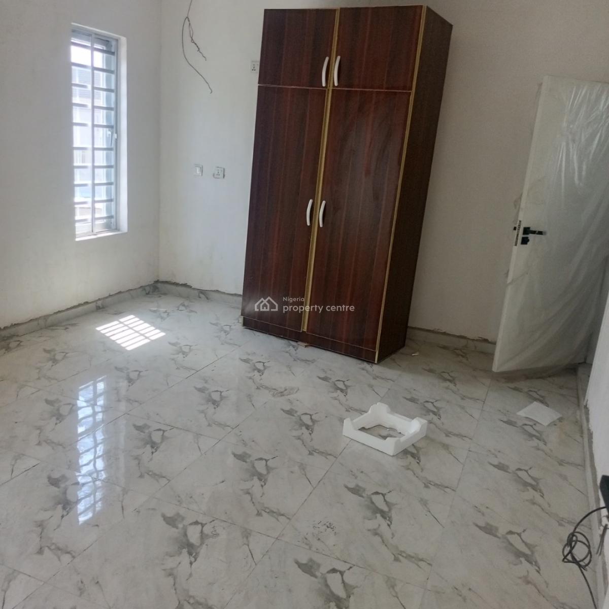 a Massive 2bedroom Apartment with Bq, Mobile Road,illaje, Ajah, Lagos, Flat / Apartment for Rent