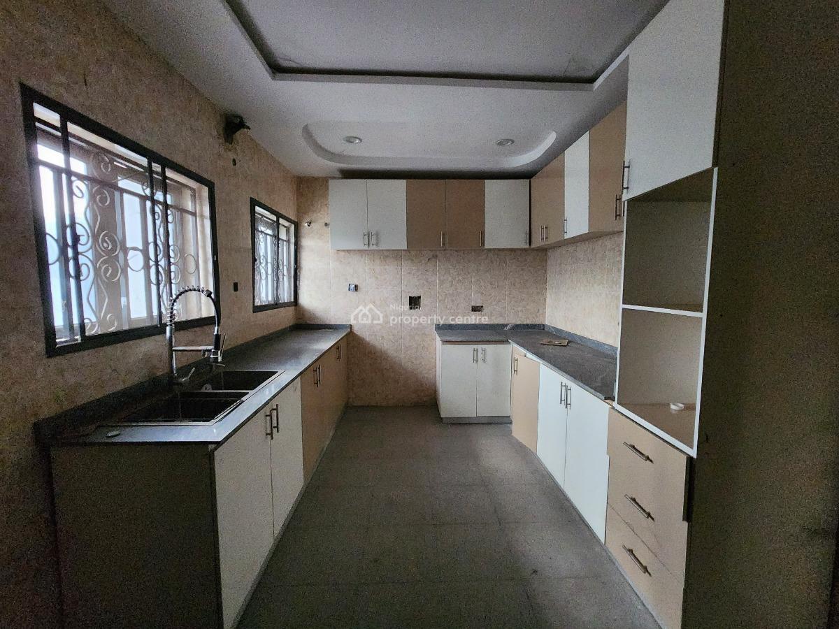 Brand New and Very Spacious 5 Bedroom Terrace Duplex at Naf Valley Est, Naf Valley Estate, Asokoro District, Abuja, Terraced Duplex for Sale