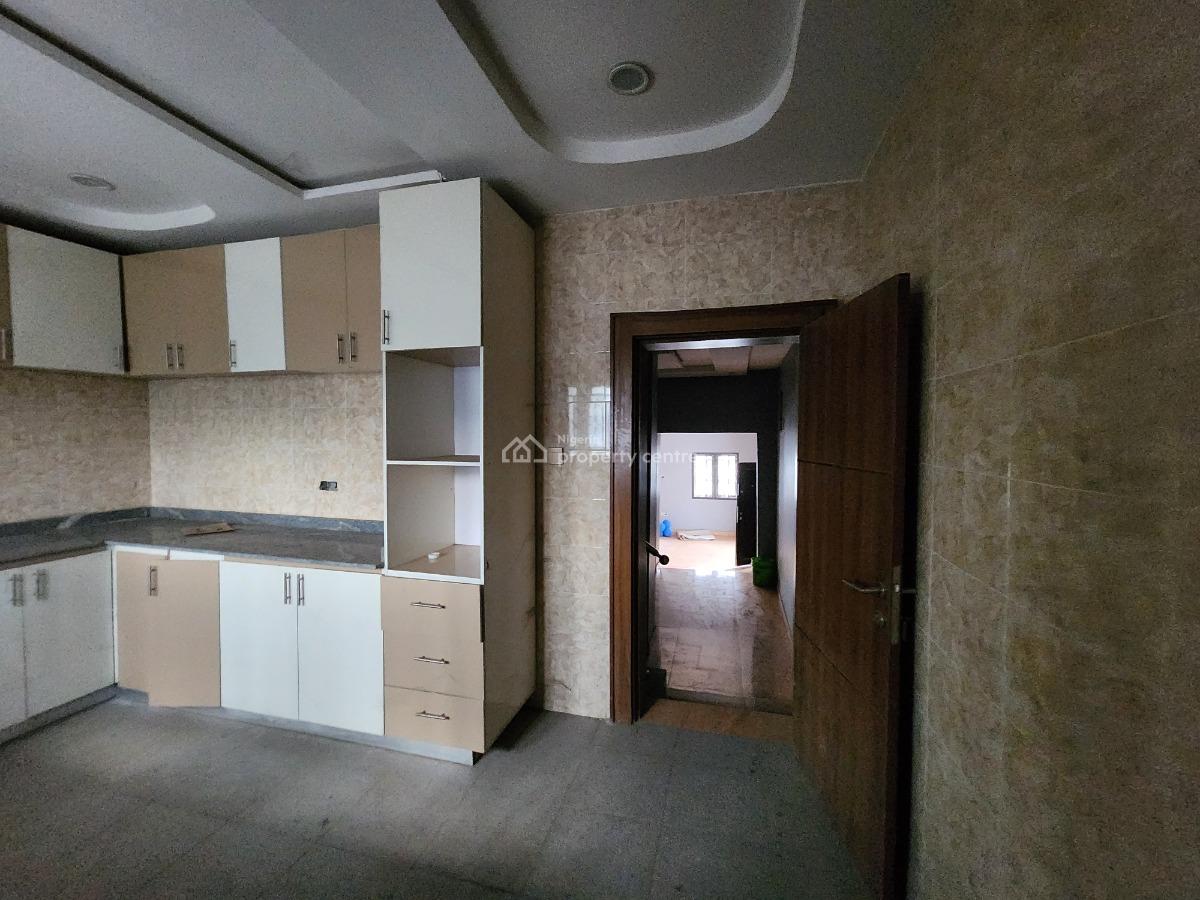 Brand New and Very Spacious 5 Bedroom Terrace Duplex at Naf Valley Est, Naf Valley Estate, Asokoro District, Abuja, Terraced Duplex for Sale