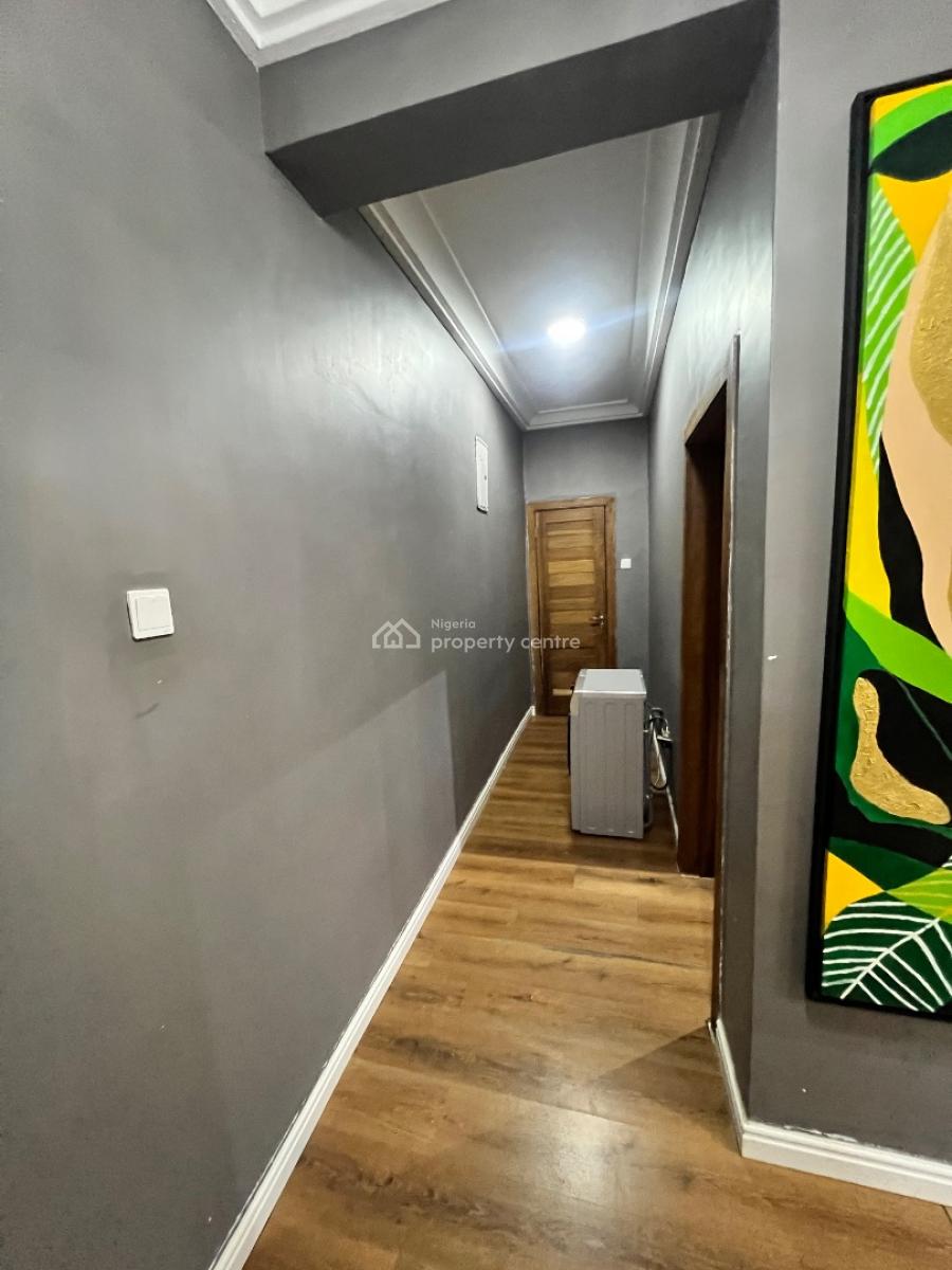 Spacious 1 Bedroom Apartment, Osapa, Lekki, Lagos, Mini Flat (room and Parlour) Short Let