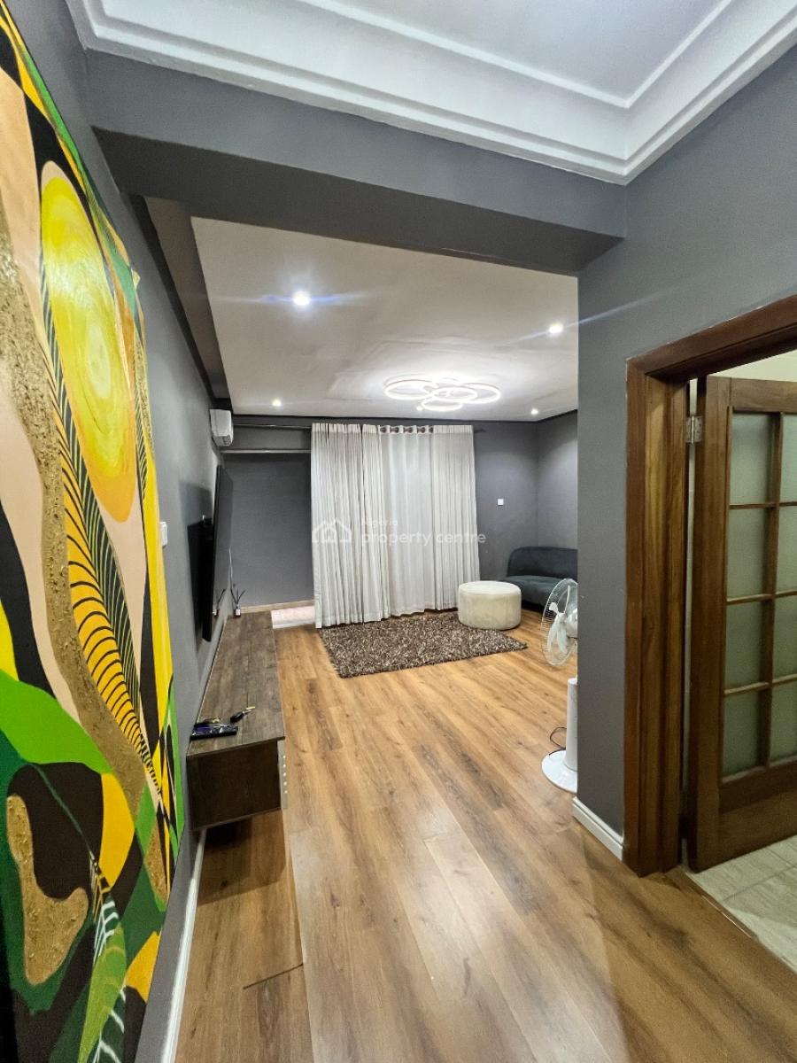 Spacious 1 Bedroom Apartment, Osapa, Lekki, Lagos, Mini Flat (room and Parlour) Short Let