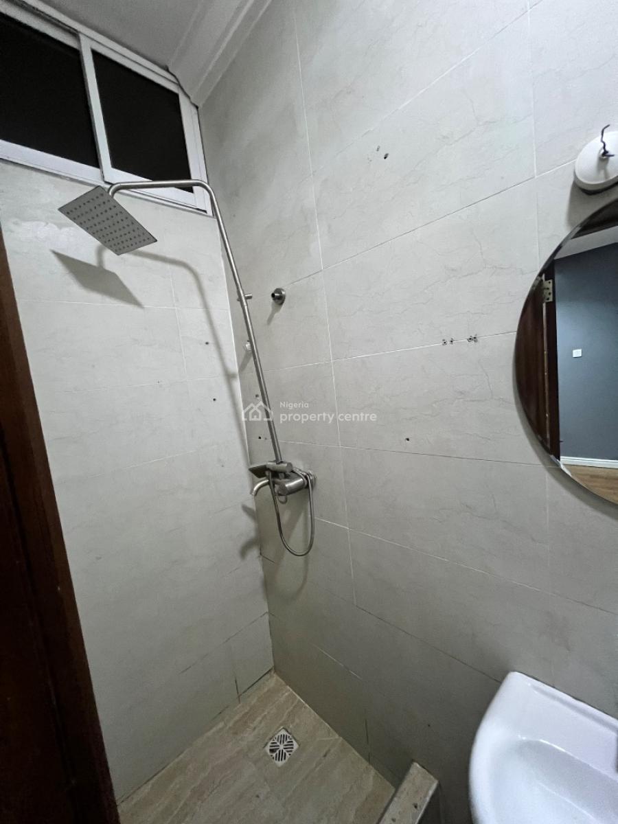Spacious 1 Bedroom Apartment, Osapa, Lekki, Lagos, Mini Flat (room and Parlour) Short Let