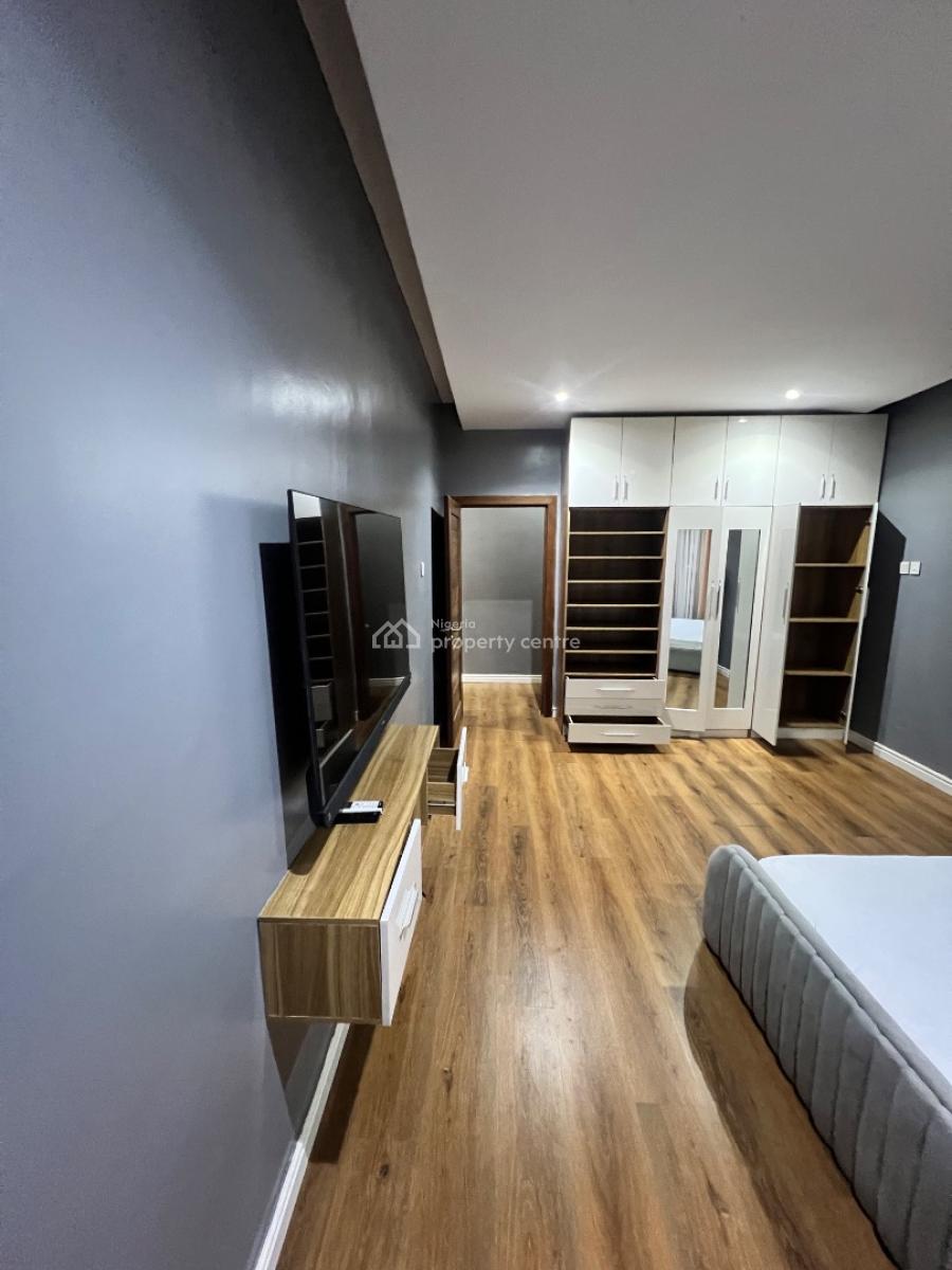Spacious 1 Bedroom Apartment, Osapa, Lekki, Lagos, Mini Flat (room and Parlour) Short Let