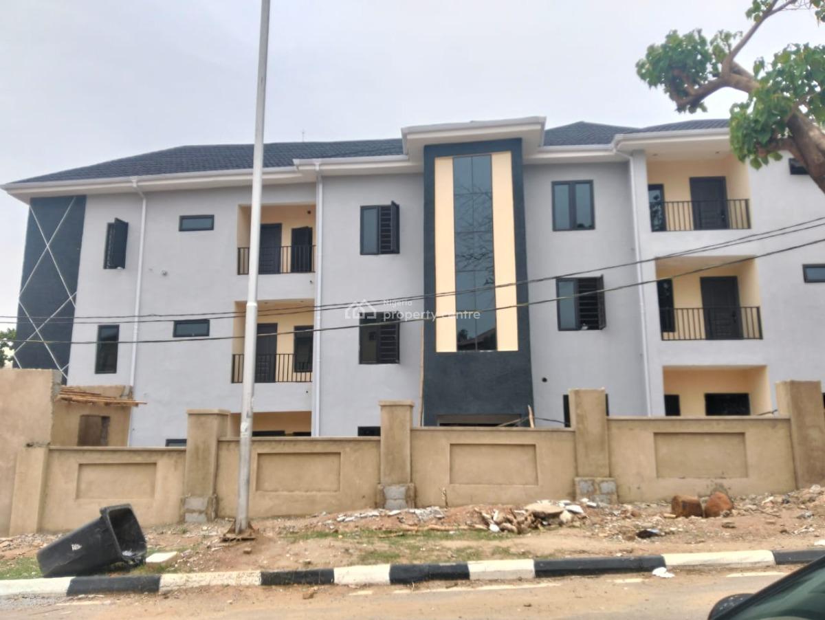 a Newly Refurbished 2bedroom Flat in a Serene Environment, Wuse Zone 6, Zone 6, Wuse, Abuja, Flat / Apartment for Rent