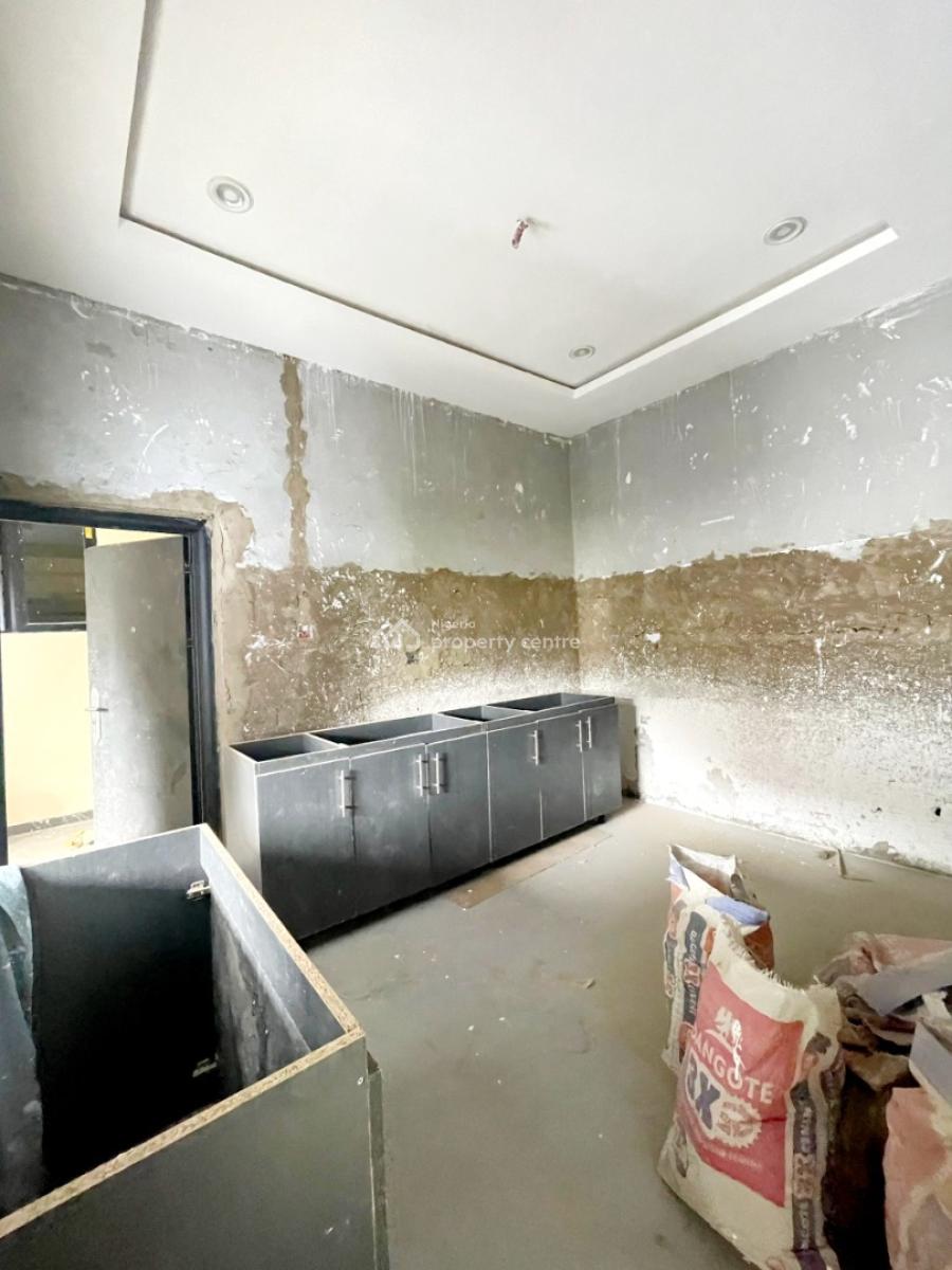 a Newly Refurbished 2 Bedroom Flat in a Serene Environment, Zone 6, Wuse, Abuja, Flat / Apartment for Rent