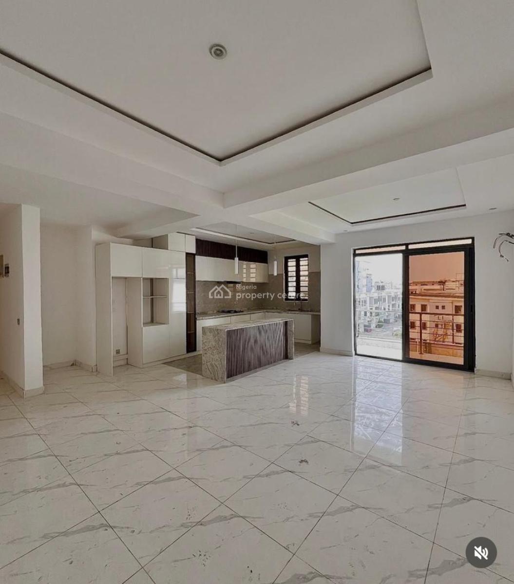 Contemporary, Modern 3 Bedroom Apartment with Gym House, Located in a Nice Residential Area, Lekki Phase 1, Lekki, Lagos, Block of Flats for Sale