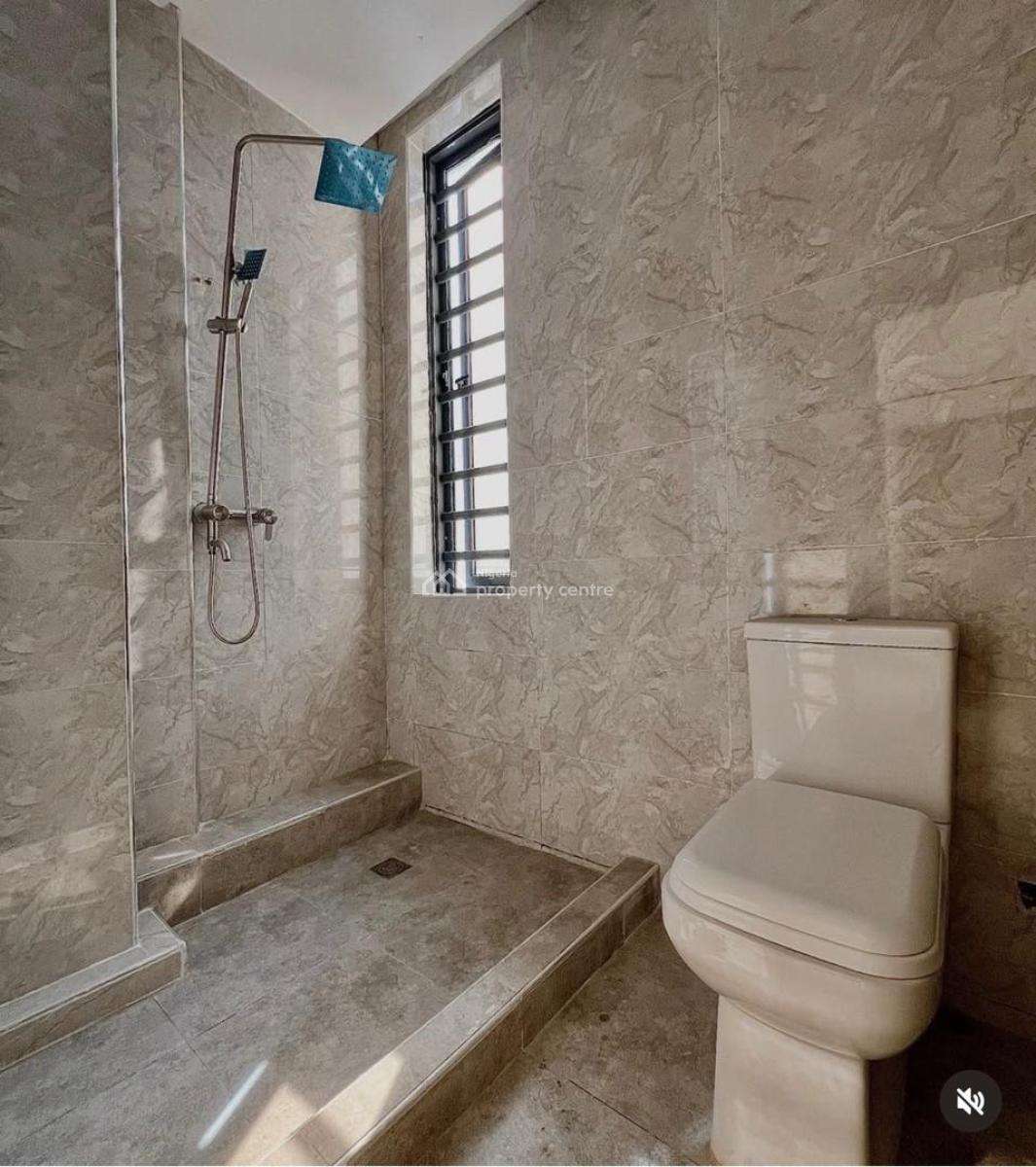 Contemporary, Modern 3 Bedroom Apartment with Gym House, Located in a Nice Residential Area, Lekki Phase 1, Lekki, Lagos, Block of Flats for Sale