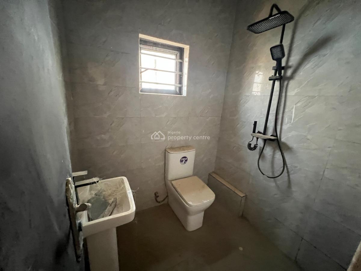 Brand New, Exquisitely Finished 3 Bedrooms Luxury Apartment, Close to The Federal Secretariat, Durumi, Abuja, Flat / Apartment for Sale