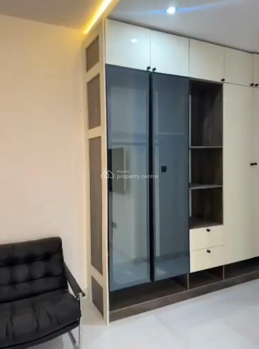 Luxury 2 Bedrooms Apartments, Lekki Phase 1, Lekki, Lagos, Flat / Apartment for Sale