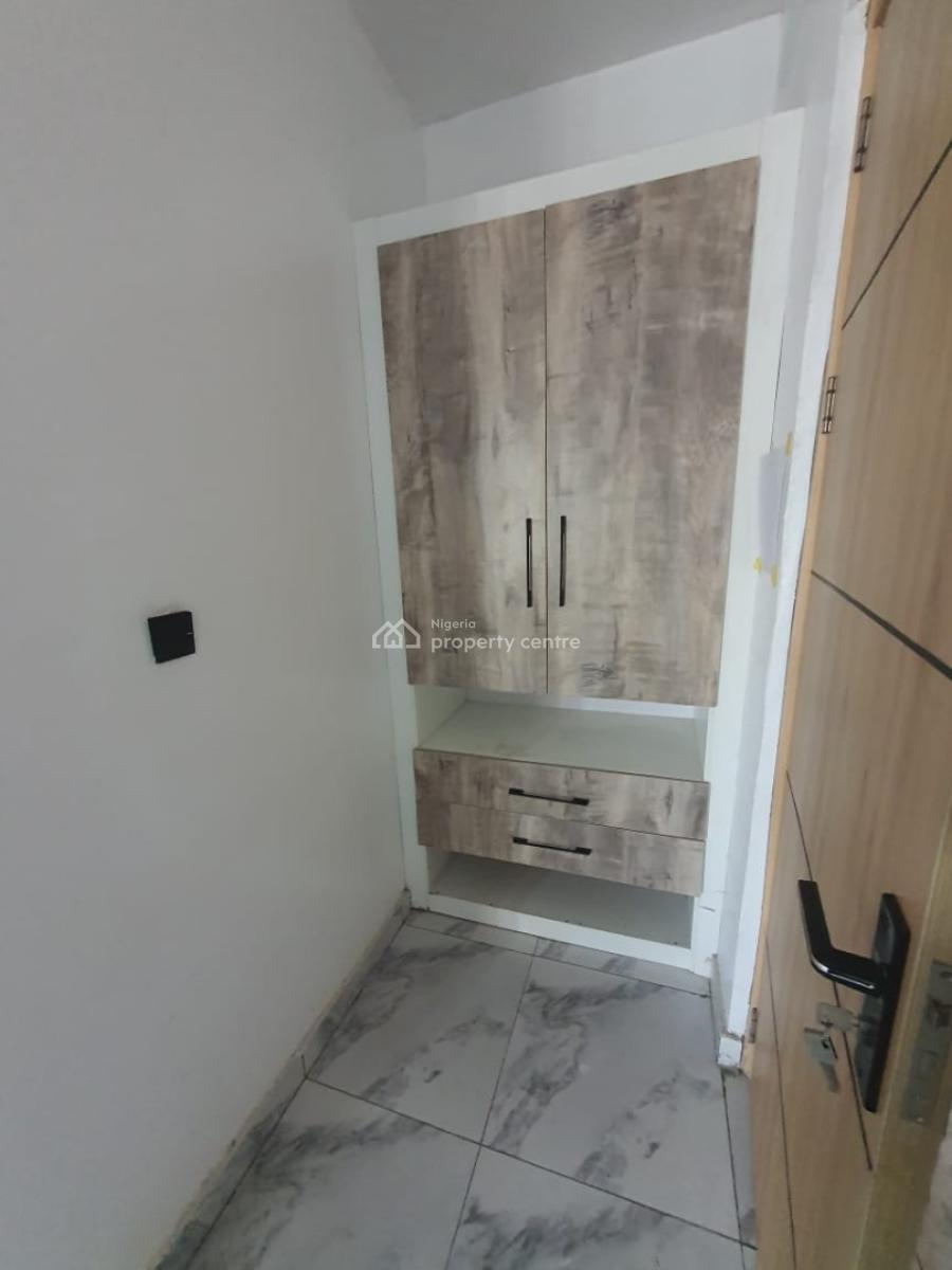 24 Hours Light Share Apartment at Lekki Scheme 2 Ajah, Lekki Scheme 2 Off Abraham Adesanya Estate Ajah, Ajah, Lagos, Self Contain (single Rooms) for Rent
