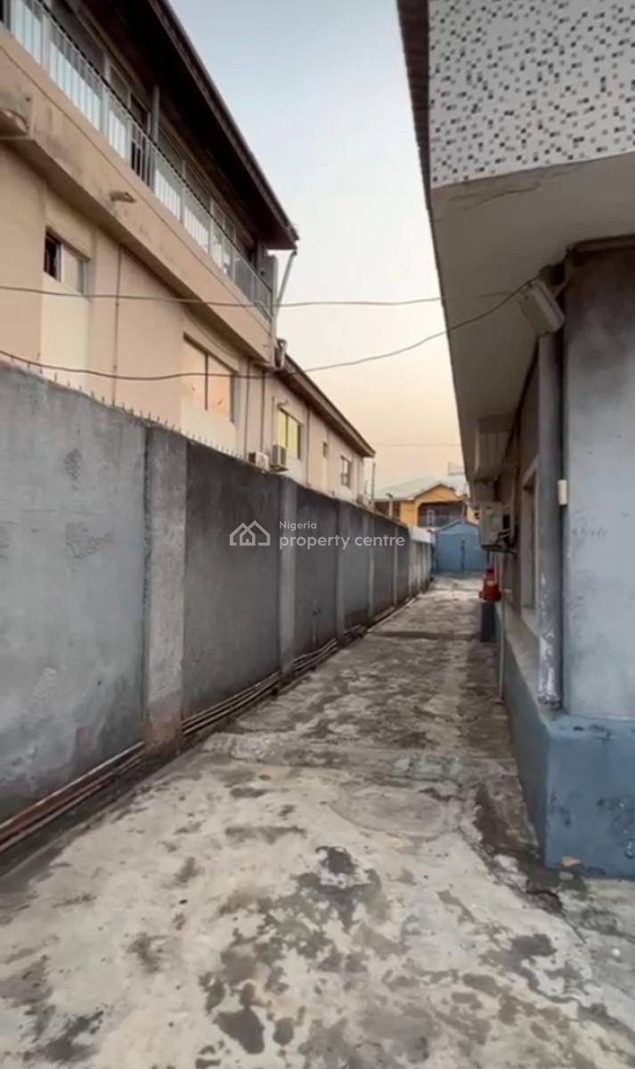 800sqm Land with a 3 Rooms Structure in Front and 6 Rooms Structure Behins, Itohan Avenue, Off Ogunlowo Street, Off Ajao Road, Off Adeniyi Jones, Ikeja, Lagos, Land for Sale