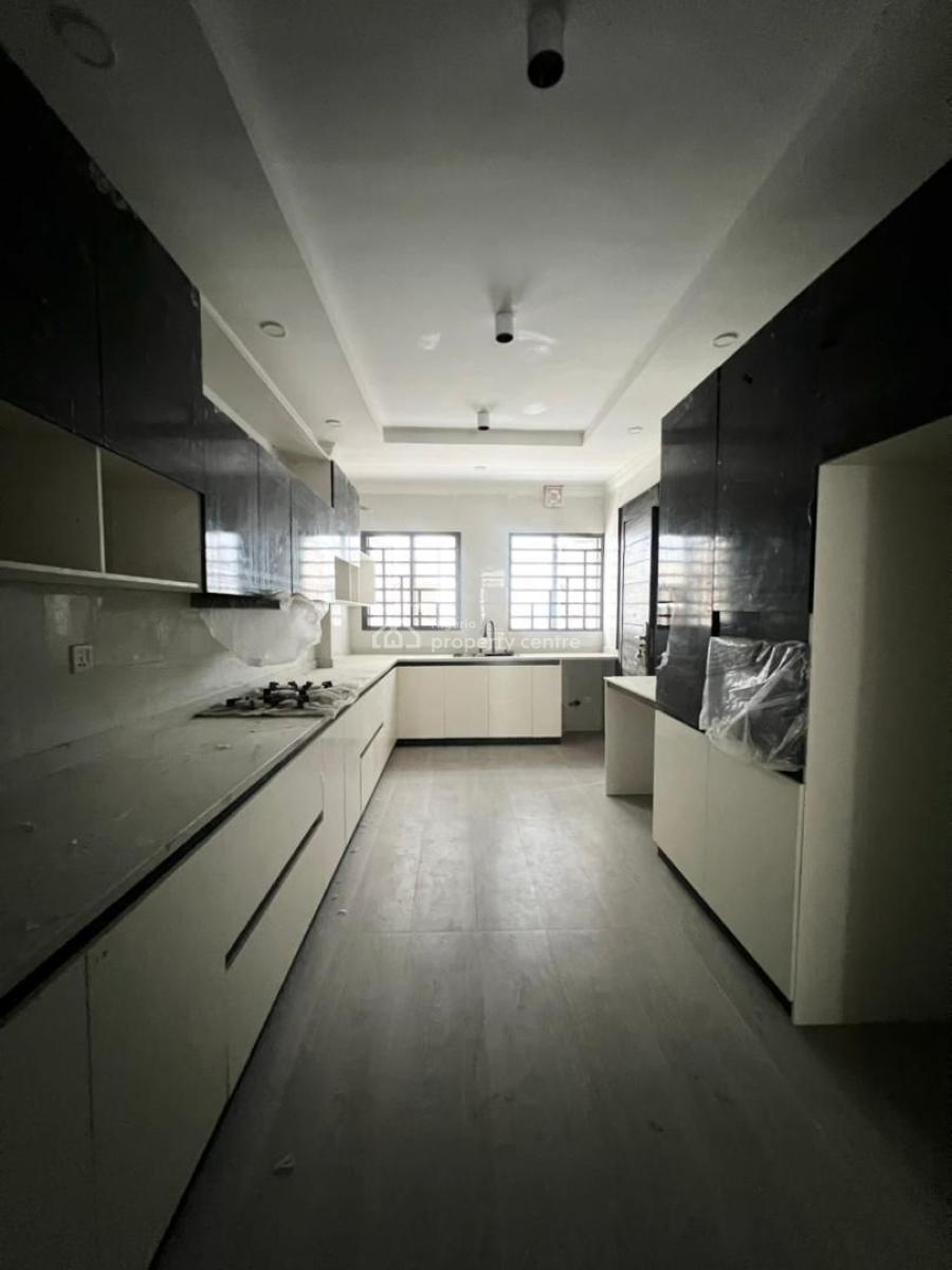 Luxury 4 Bedroom Apartment Bedroom with Private Cinema and Bq, Lekki Phase 1, Lekki, Lagos, Flat / Apartment for Sale