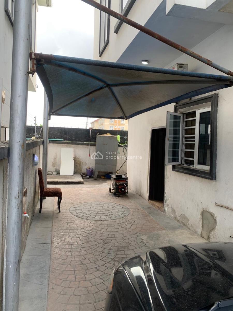 Luxury 5 Bedrooms, Osapa London, Lekki, Lagos, Semi-detached Duplex for Sale