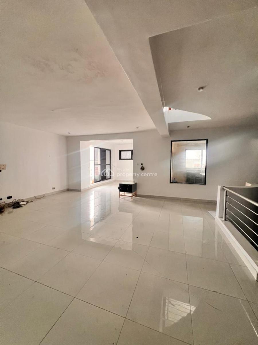 Spacious 4 Bedroom Terrace Duplex, Off Freedomway, Lekki, Lagos, Terraced Duplex for Rent