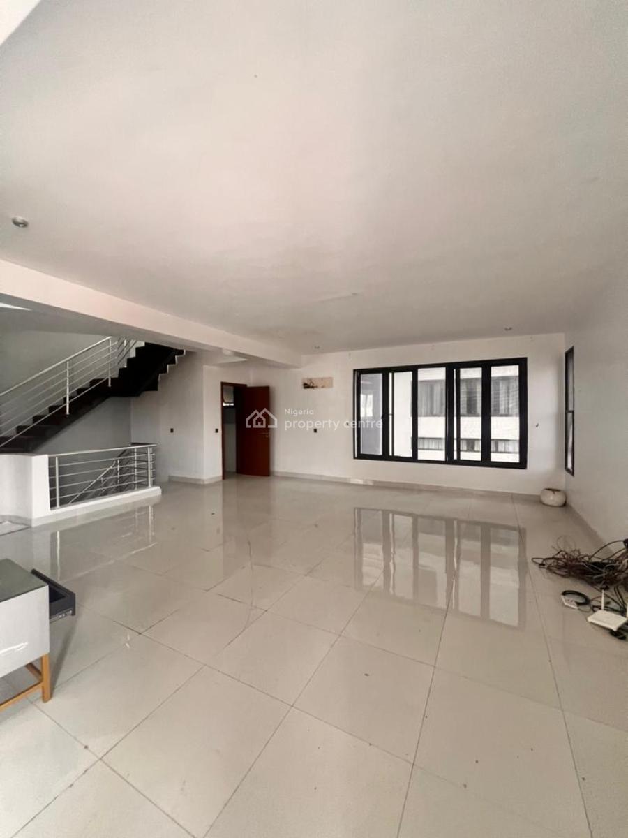 Spacious 4 Bedroom Terrace Duplex, Off Freedomway, Lekki, Lagos, Terraced Duplex for Rent