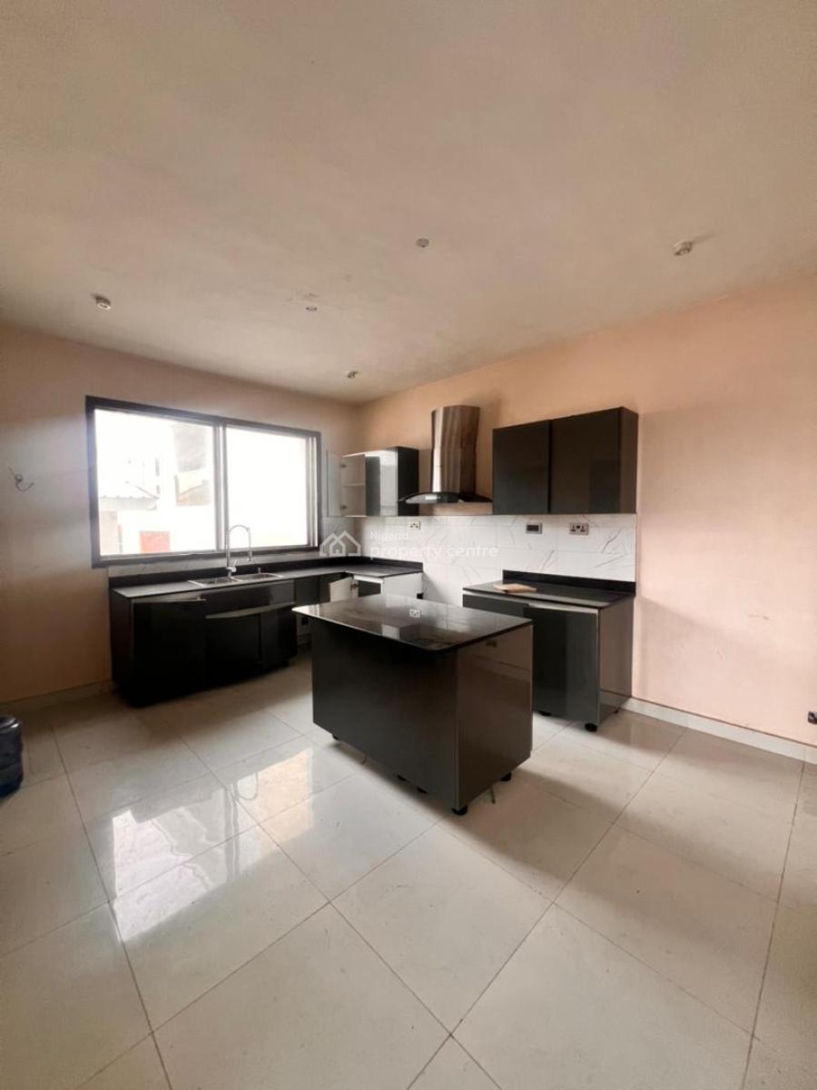 Spacious 4 Bedroom Terrace Duplex, Off Freedomway, Lekki, Lagos, Terraced Duplex for Rent